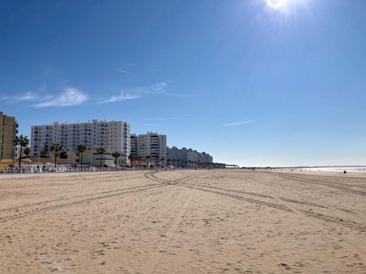 דירות אל פוארטו דה סנטה מריה Atico Valdelagrana Playa - Aire Acondicionado Y Piscina מראה חיצוני תמונה